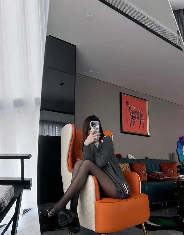 4025eb033859d08a.jpg